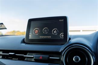 2016 Mazda Demio - Thumbnail