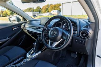 2016 Mazda Demio - Thumbnail