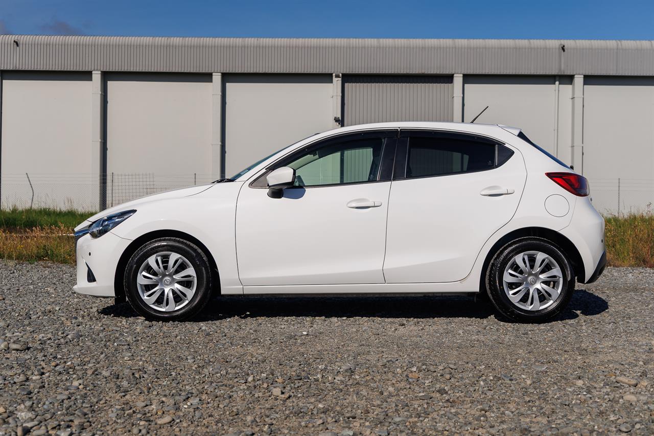 2016 Mazda Demio