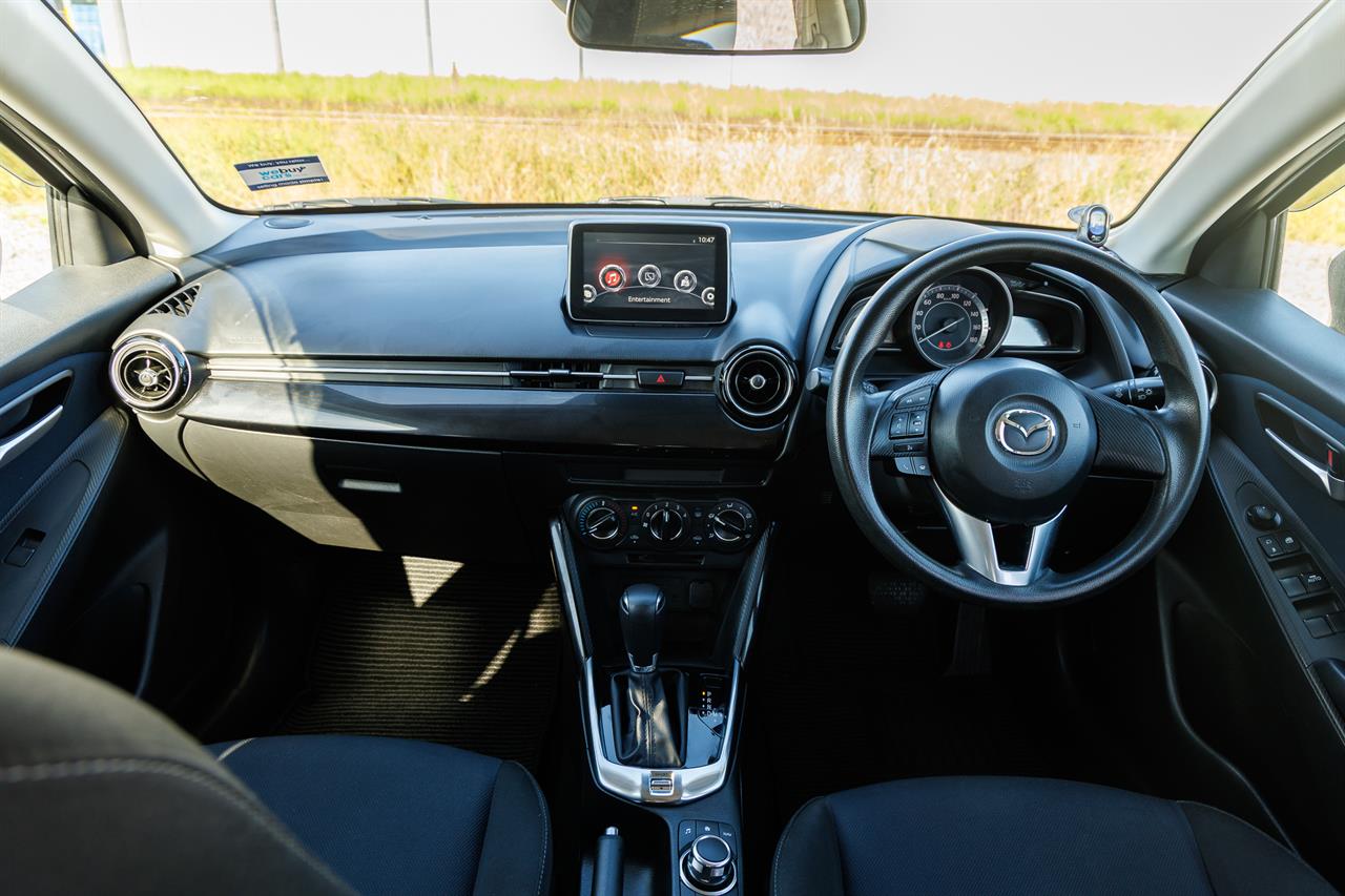 2016 Mazda Demio
