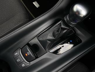 2018 Toyota C-HR - Thumbnail