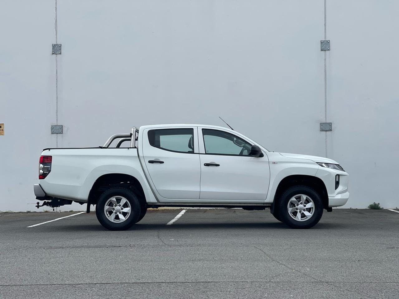 2022 Mitsubishi Triton