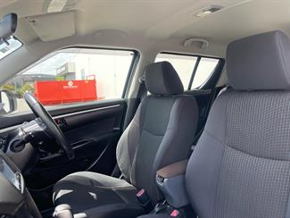 2016 Suzuki Swift - Thumbnail