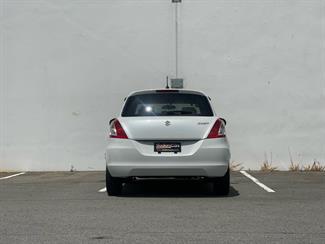 2016 Suzuki Swift - Thumbnail