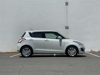 2016 Suzuki Swift - Thumbnail