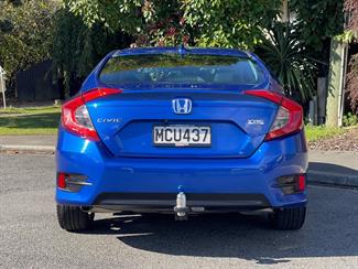 2016 Honda Civic - Thumbnail