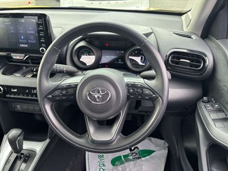 2022 Toyota Yaris Cross - Thumbnail