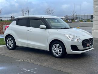 2017 Suzuki Swift - Thumbnail