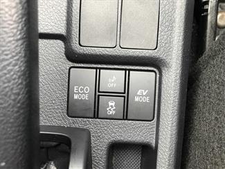 2015 Toyota Corolla - Thumbnail