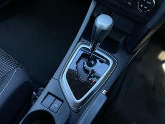 2013 Toyota Auris - Thumbnail