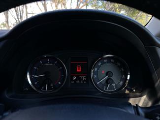 2013 Toyota Auris - Thumbnail