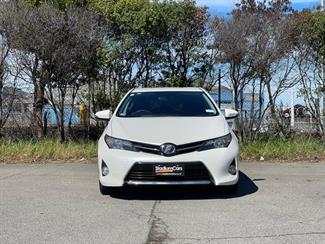 2013 Toyota Auris - Thumbnail