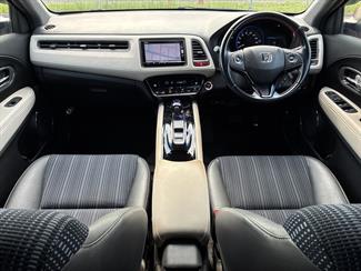 2015 Honda Vezel - Thumbnail