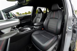 2021 Toyota RAV4 - Thumbnail