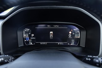 2024 Mitsubishi Outlander - Thumbnail