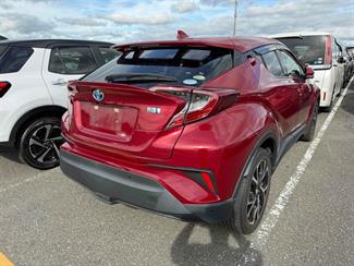 2018 Toyota C-HR - Thumbnail