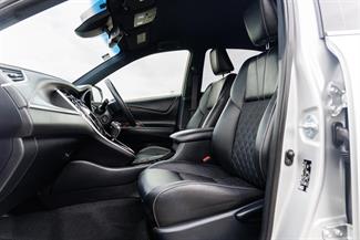 2014 Toyota Harrier - Thumbnail