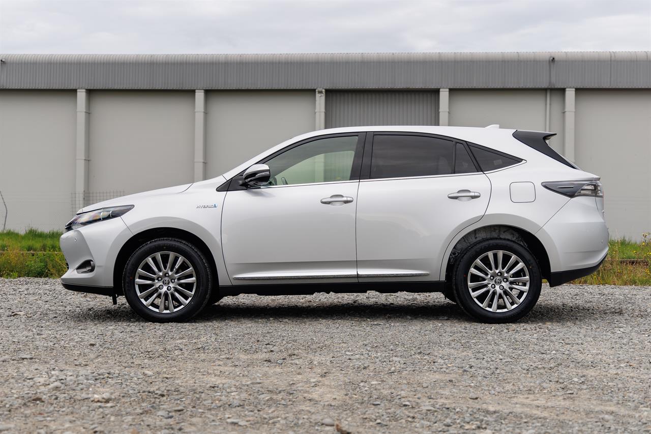 2014 Toyota Harrier