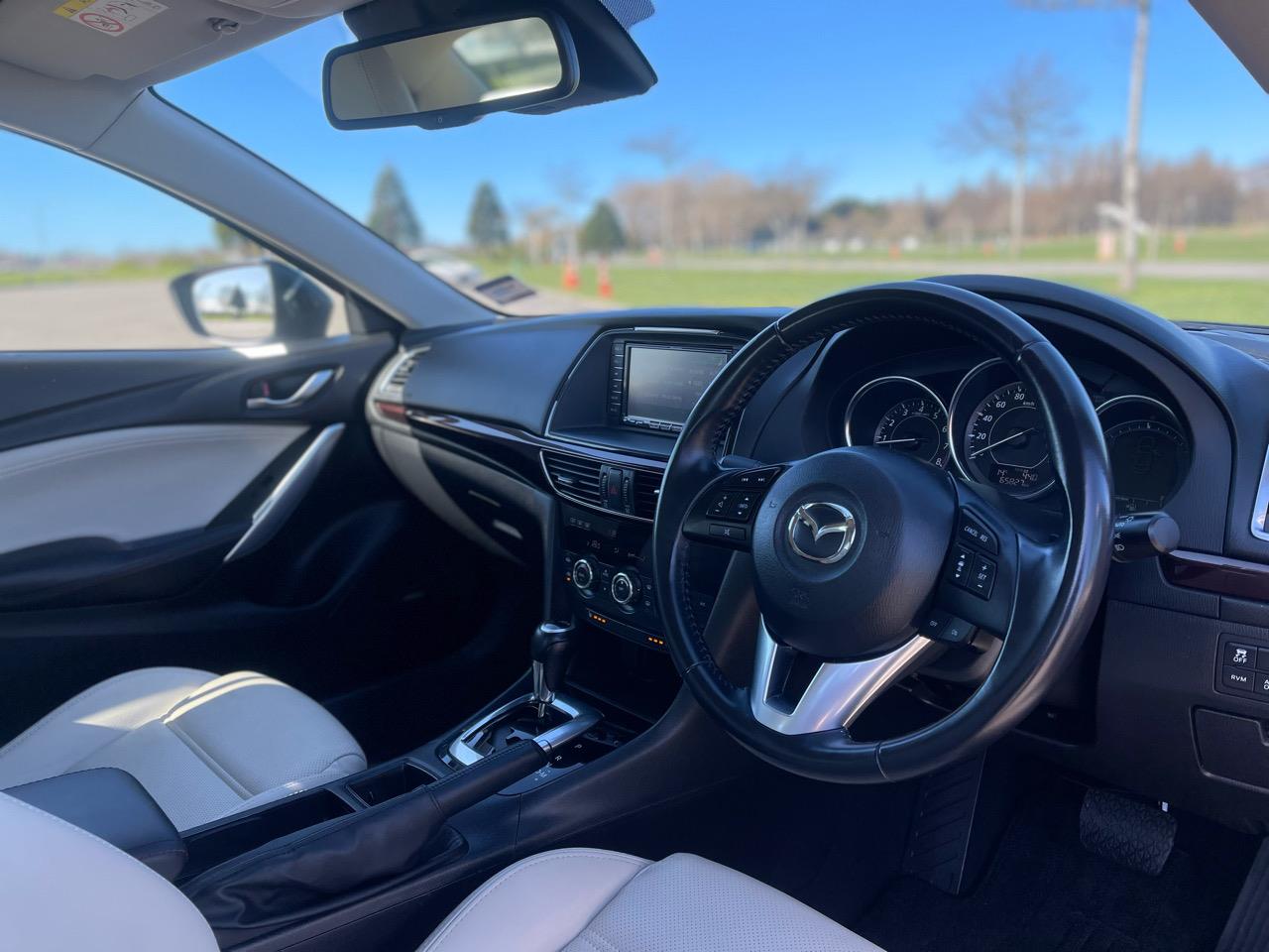 2013 Mazda Atenza