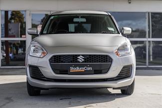 2018 Suzuki Swift - Thumbnail