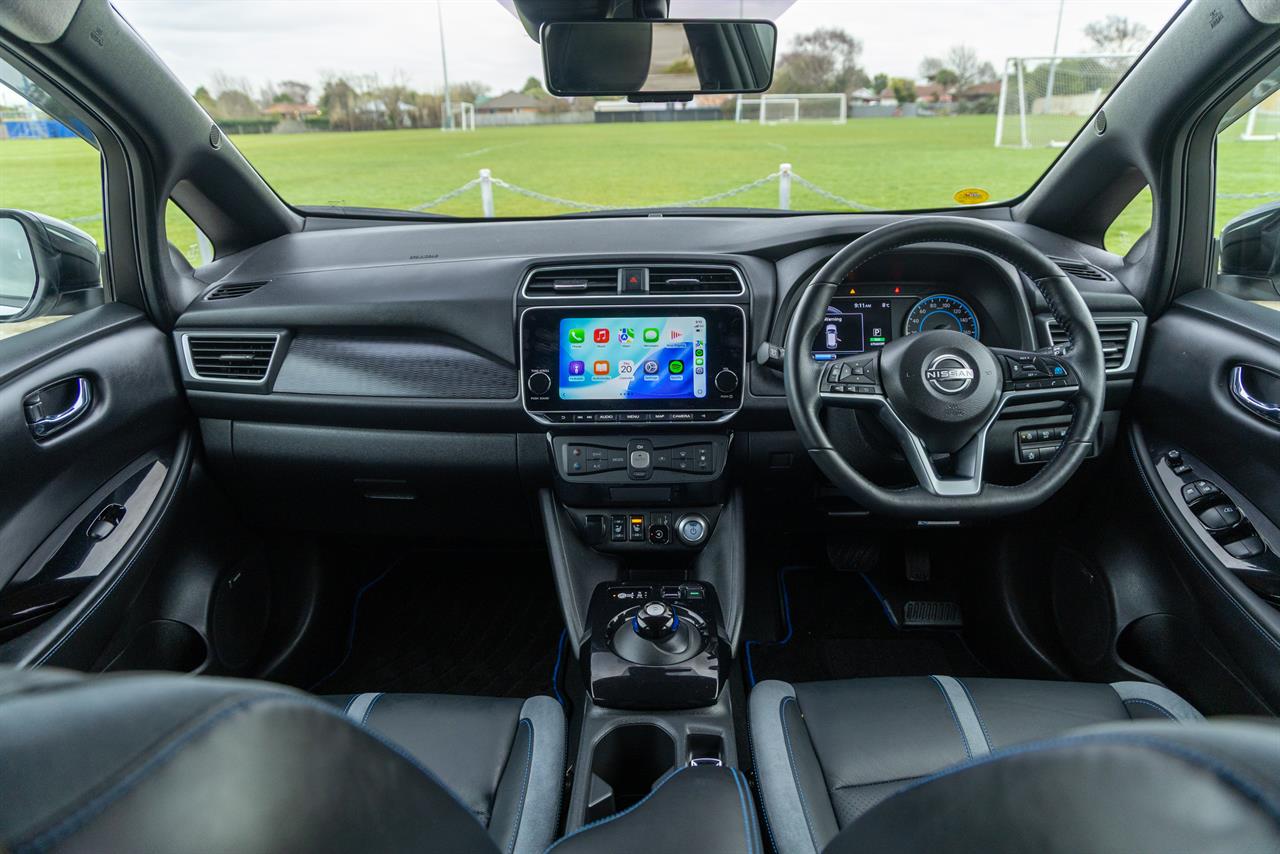 2022 Nissan LEAF