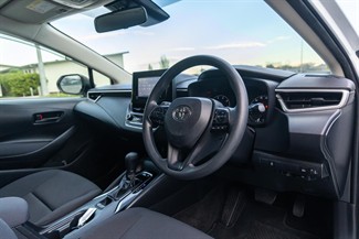 2023 Toyota Corolla - Thumbnail