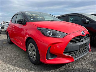 2021 Toyota Yaris - Thumbnail