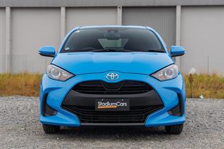 2020 Toyota Yaris - Thumbnail