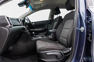 2019 Kia Sportage - Thumbnail