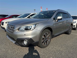 2016 Subaru Outback - Thumbnail