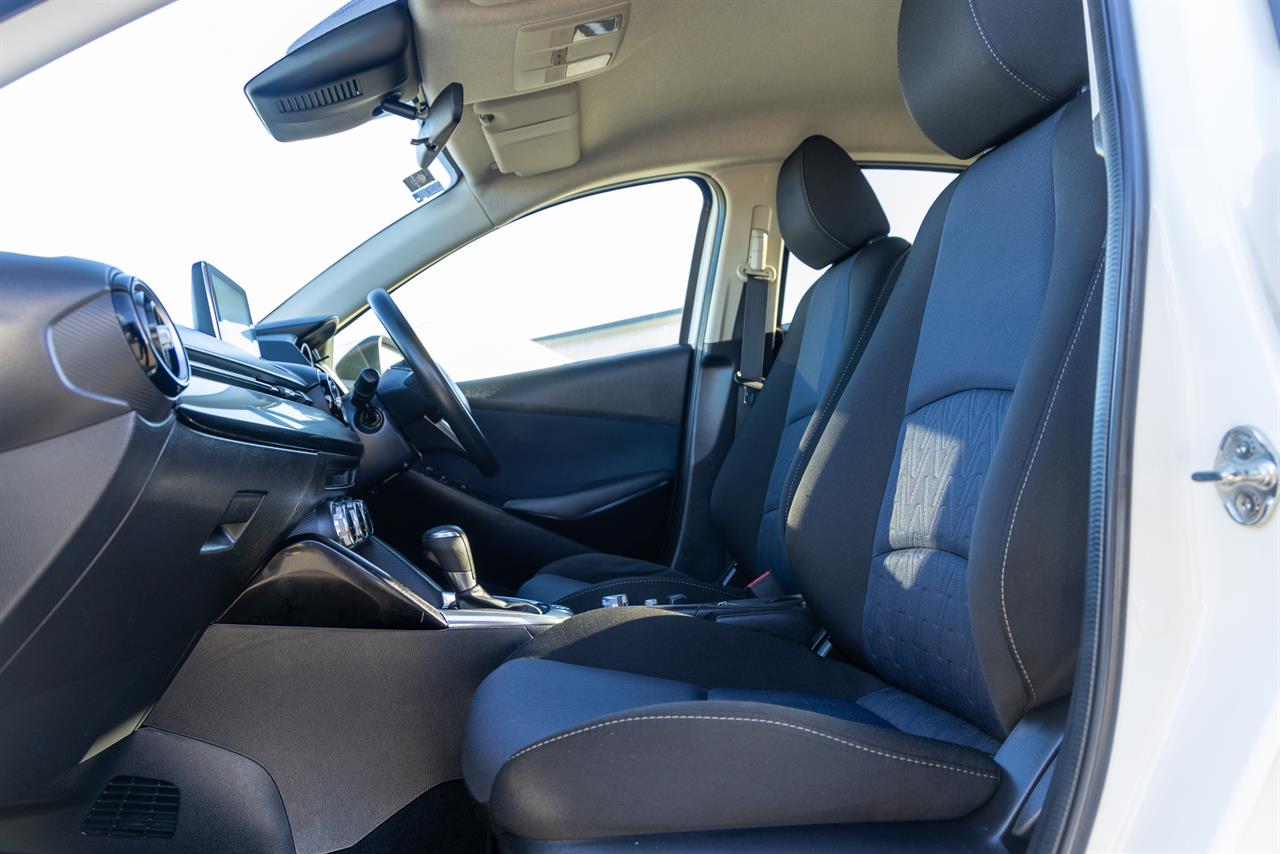 2015 Mazda Demio