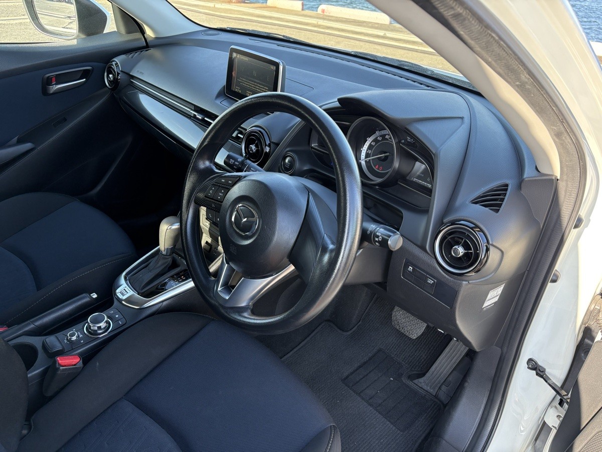 2015 Mazda Demio