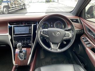 2015 Toyota Harrier - Thumbnail