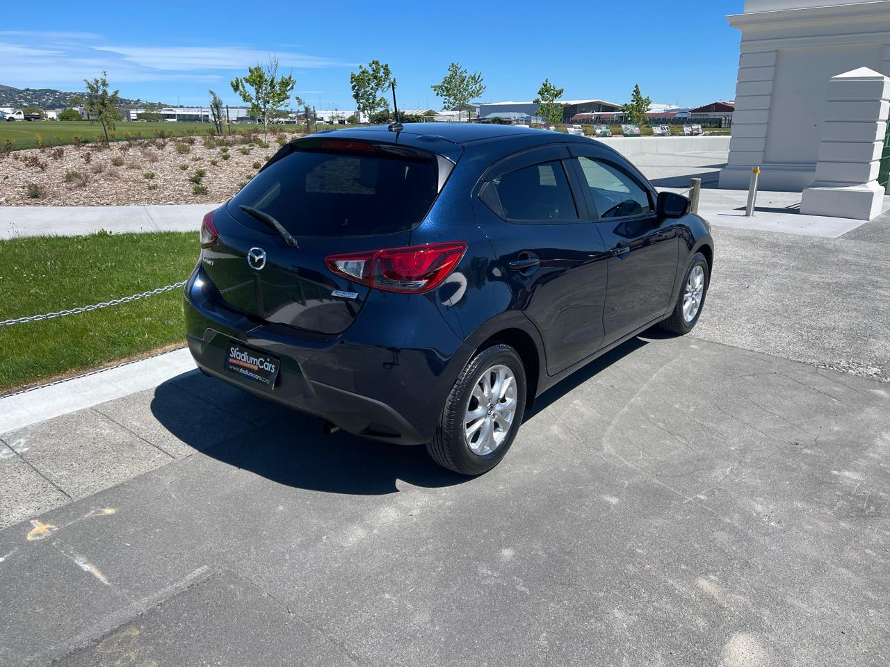 2015 Mazda Demio