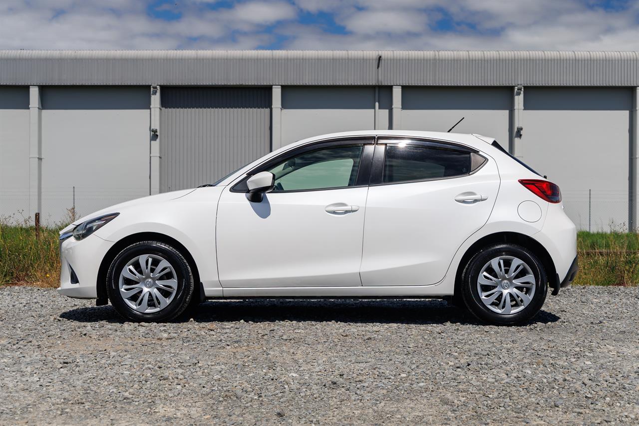 2014 Mazda Demio
