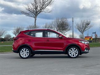 2021 MG Zs - Thumbnail