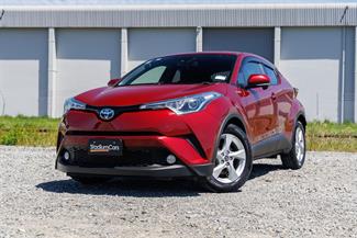 2017 Toyota C-HR - Thumbnail