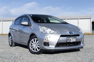 2013 Toyota AQUA - Thumbnail