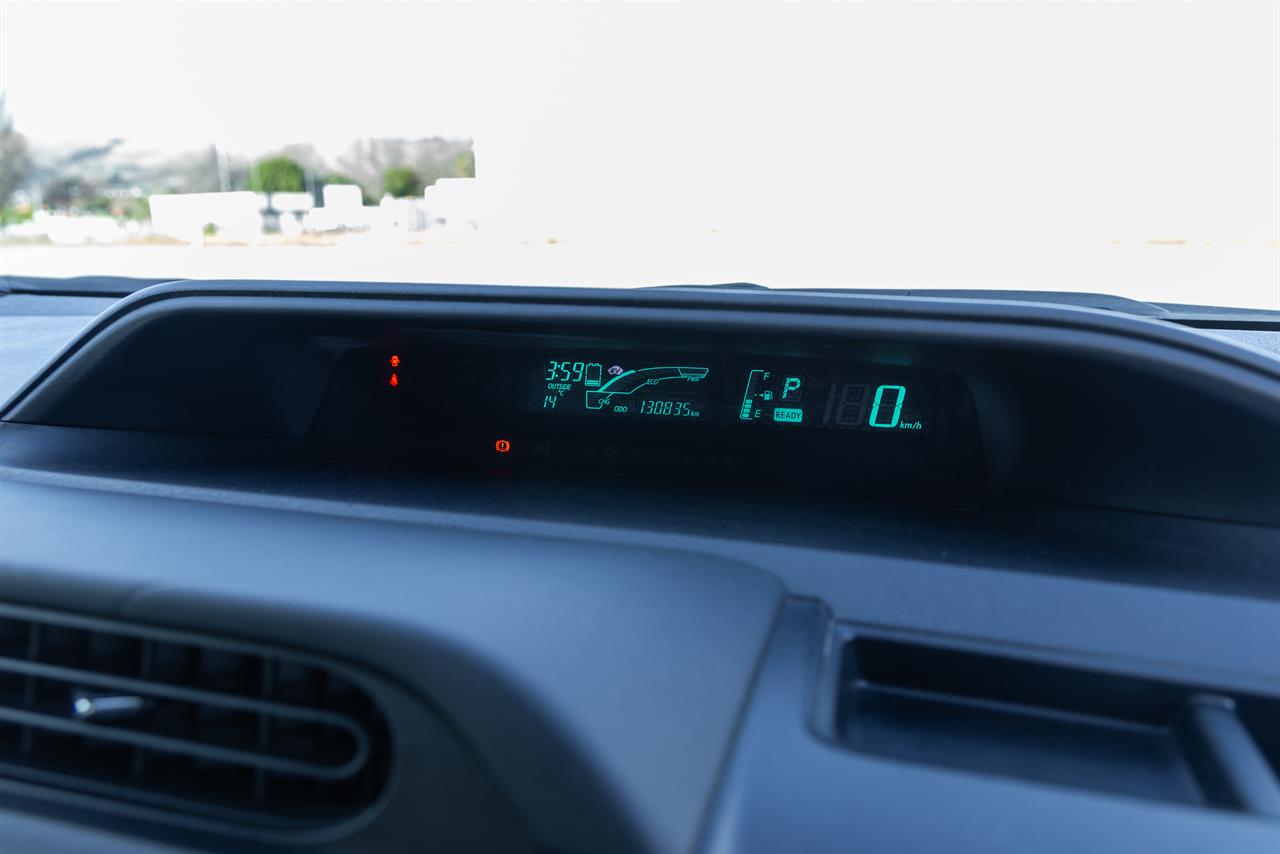 2013 Toyota AQUA