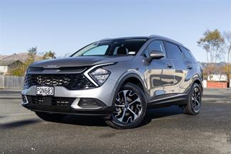 2022 Kia Sportage - Thumbnail