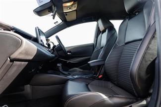 2019 Toyota Corolla - Thumbnail