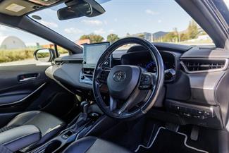 2019 Toyota Corolla - Thumbnail