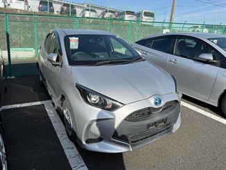 2021 Toyota Yaris - Thumbnail