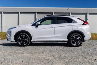 2024 Mitsubishi Eclipse Cross - Thumbnail