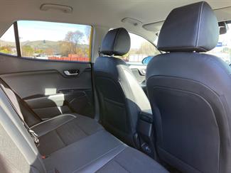 2021 Kia Stonic - Thumbnail