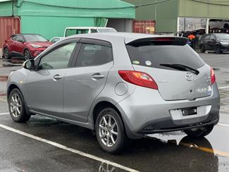 2013 Mazda Demio - Thumbnail