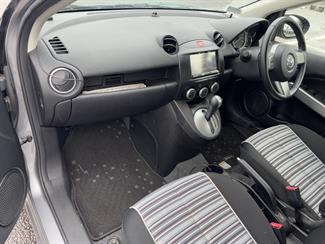 2013 Mazda Demio - Thumbnail