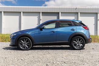 2017 Mazda CX-3 - Thumbnail