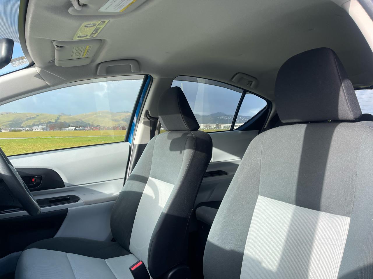 2012 Toyota AQUA
