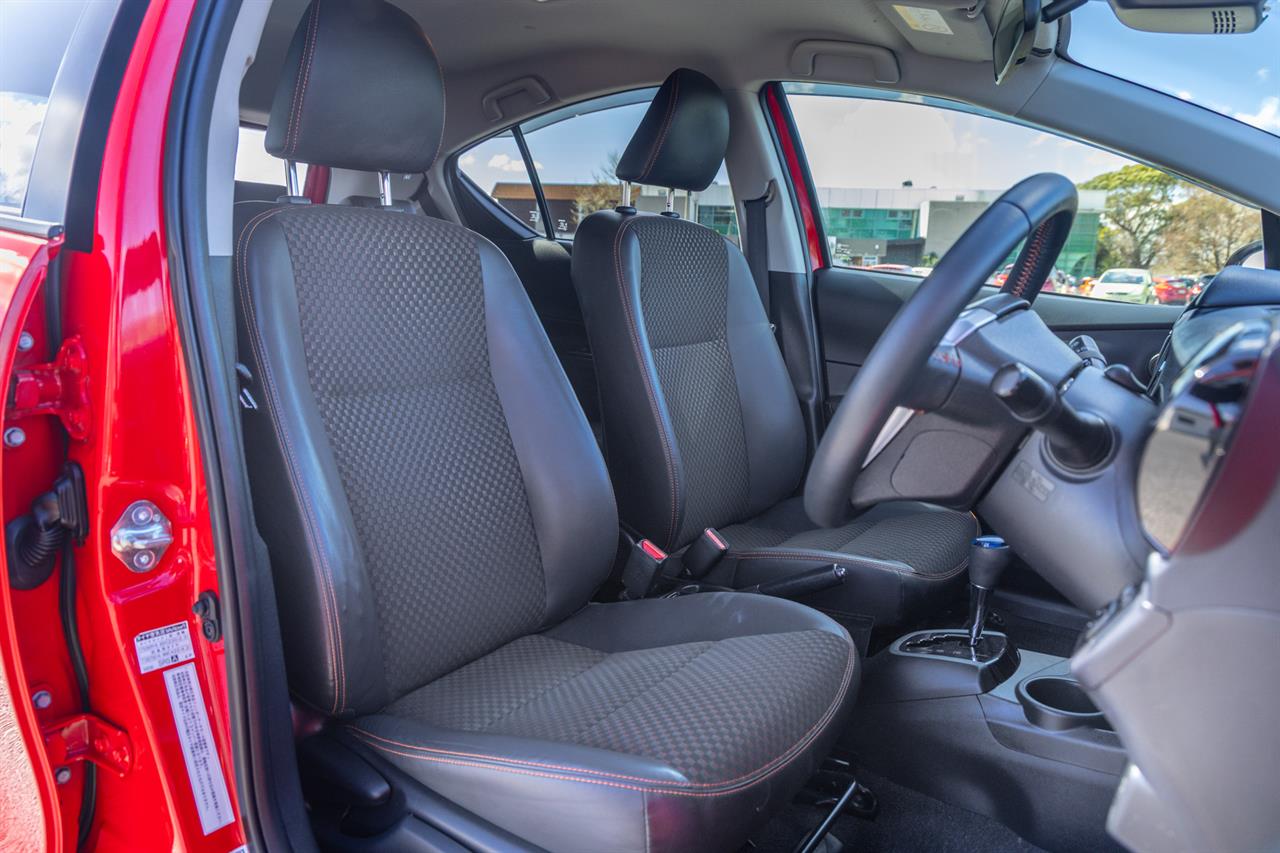 2016 Toyota AQUA